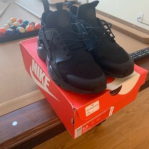 Nike huarache run ultra